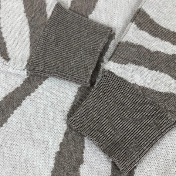 2/$30 TAHARI Sweater Size Medium Zebra Print Wool Blend Tan Brown Crewneck - Picture 11 of 16